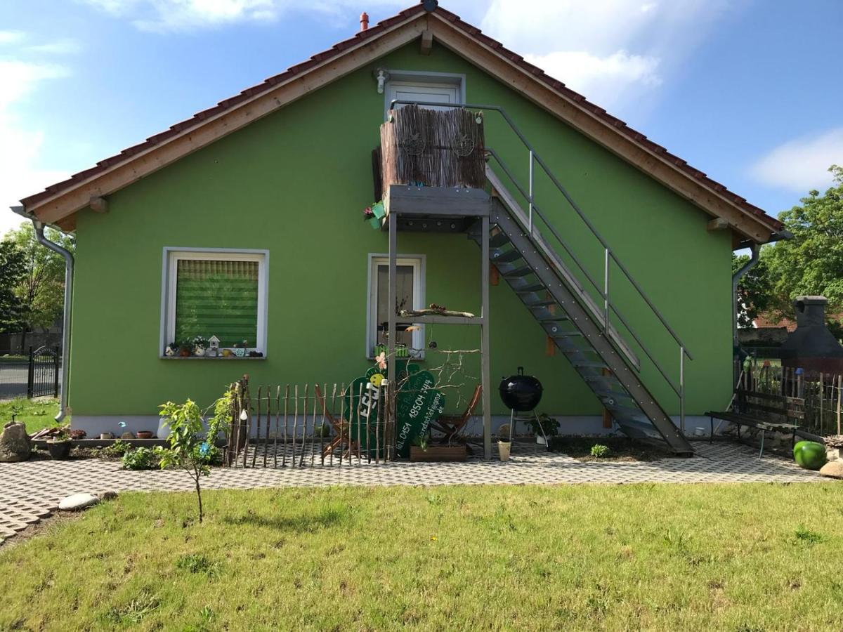 Ferienwohnung Apfeltraum Thale Exterior photo
